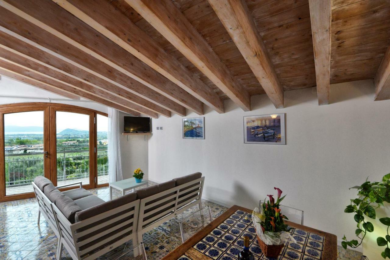 Apartamento Attico Da Maria Polpenazze del Garda Exterior foto